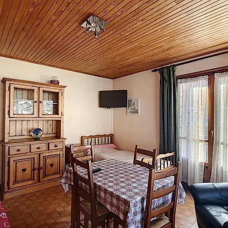 Grand Vane 4